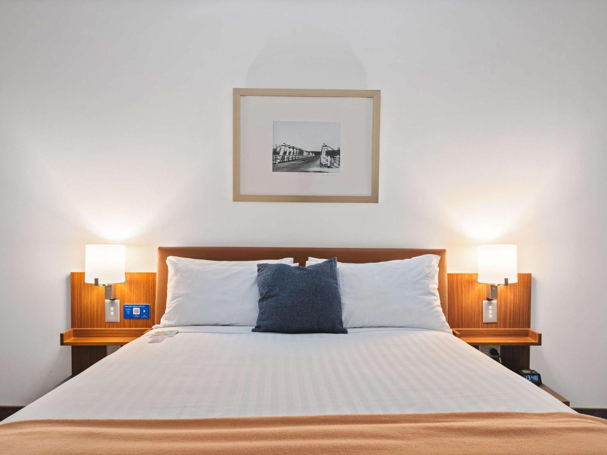 Novotel Канбера Екстериор снимка